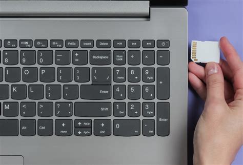 how to insert smart card in laptop|insert sd card into laptop.